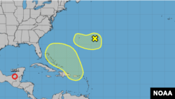 El Centro Nacional de Huracanes de Estados Unidos vigila dos sistemas de baja presión que podrían formarse en tormentas los próximos días.