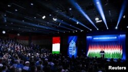 Zoti Orban duke folur për mbështetësit (17 shkurt 2024)