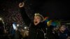 Seorang pendukung pernikahan sesama jenis bersorak saat pawai di Lapangan Syntagma di Athena Yunani, 15 Februari 2024. (Foto: Michael Varaklas/AP Photo)