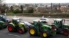 Francia anuncia medidas para calmar a agricultores y rechaza un acuerdo UE-Mercosur