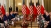 Biden visita Polonia enarbolando un mensaje de "unidad" frente a Rusia
