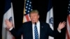 El candidato presidencial republicano Donald Trump habla durante un acto de campaña en Council Bluffs, Iowa, el 29 de diciembre de 2015.