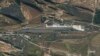 Ảnh vệ tinh từ Planet Labs PBC cho thấy hoạt động gia tăng tại Cơ sở Đường sắt Tumangang ở Triều Tiên, ngày 5/10.023. Những tấm ảnh vệ tinh gần đây cho thấy lưu lượng vận chuyển đường sắt dọc biên giới Triều Tiên-Nga tăng mạnh, cho thấy Triều Tiên đang cung cấp đạn dược sang Nga.