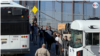 Demanda millonaria de Nueva york a empresas que transportan migrantes.
