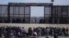 La Casa Blanca busca disuadir el elevado flujo de migrantes que se dirigen a la frontera sur con México
