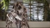 Subastan enorme esqueleto de tiranosaurio rex en Suiza