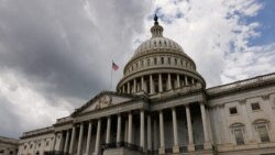 Con la iniciativa republicana y el apoyo de varios representantes demócratas, el Congreso de EEUU aprobó la primera ley de inmigración 