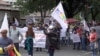 Sectores afines al gobierno del presidente Gustavo Petro marchan el primero de mayo en apoyo a sus reformas. [Foto: Johan Reyes, VOA].