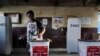 Rakyat Liberia Tuntut Perubahan dalam Pemilu yang Berlangsung Sengit