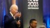 El presidente Joe Biden ofrece un brindis en la cena de jefes de delegación en la cumbre de Cooperación Económica Asia-Pacífico, el jueves 16 de noviembre de 2023, en el Museo de la Legión de Honor en San Francisco. (Foto AP/Godofredo A. Vásquez)