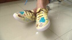 Migrante venezolana le da un nuevo enfoque al “calzado de diseñador”