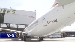 Hetuesit: Derës së avionit Boeing 737 i mungojnë vidat që do e mbanin të fiksuar 