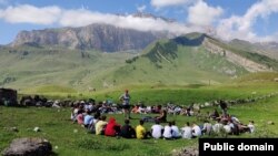 ABŞ səfirliyi Qusar rayonunda Gənc Liderlik Düşərgəsi təşkil edib (Mənbə: ABŞ səfirliyi)