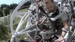 La plus grande combinaison robotique exosquelette au monde