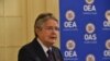 El presidente de Ecuador, Guillermo Lasso, habla ante la Organización de Estados Americanos (OEA) durante su visita de dos días a Washington, el 19 de diciembre de 2022. [Foto: Tomás Guevara, VOA]