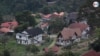 La Colonia Tovar es famosa en Venezuela por sus casas de estilo bávaro de techos rojos. Foto: Nicole Kolster, VOA.