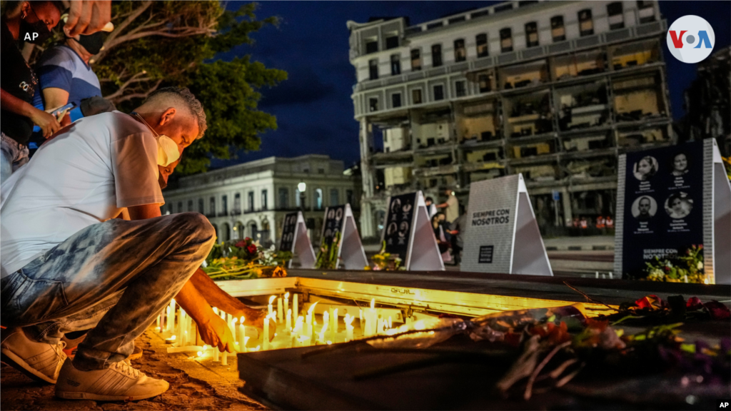 Entre las víctimas de la explosión había trabajadores del hotel, cuatro niños y una ciudadana española que caminaba por el lugar cuando ocurrió la tragedia.