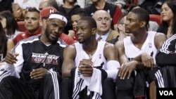 "Los tres grandes" LeBron James, Dwyane Wade y Chris Bosh, seguramente tienen mucho de que hablar para poner a su equipo en ritmo de post temporada.