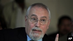Ramon Guillermo Aveledo, secretary general of the Venezuela's anti-Chavez coalition, the Democratic Unity Table, Caracas, Oct. 2011 (file photo).