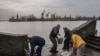Ucrania a los civiles: abandonen zonas liberadas antes del invierno