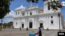 La ciudad de León, al norte de Managua, es uno de los puntos más visitados de Nicaragua por sus museos e historia. Foto Houston Castillo, VOA.
