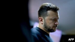Президент Зеленського під час візиту до 92-ї окремої десантно-штурмової бригади ім. Івана Сірка у Харкові 16 травня 2024 року. Фото: AFP