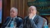 El ministro de Comercio Exterior de Cuba, Rodrigo Malmierca (D), y el Comisionado Europeo para la Cooperación Internacional, Neven Mimica (I), asisten a un foro sobre los desafíos y oportunidades económicas de Cuba en el contexto del embargo de Estados Unidos, en La Habana.