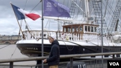UNESCO has designated Bordeaux, France, a world heritage site for its dazzling architecture, but the city also has a darker past. (L. Bryant/VOA)