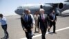 Jefe del Pentágono visita base de EE.UU. en África