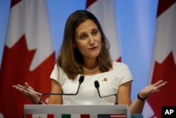 Chrystia Freeland, canciller de Canadá.