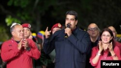 El presidente Maduro celebra los resultados.