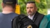 Condenan a 17 años de prisión a exlíder de Proud Boys por el asalto al Capitolio