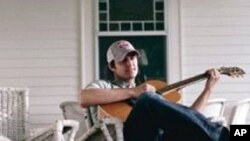 Easton Corbin es uno de los nuevos artistas que se destaca en Nashville.