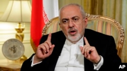 El ministro de Relaciones Exteriores de Irán, Javad Zarif, estará en la cumbre de ASEAN en Singapur, pero según el Departamento de Estado no hay planes para una reunión bilateral.