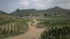 지난 20015년 6월 북한 남포의 옥수수밭이 가뭄으로 말라붙었다. 당시 북한 관영매체들은 100년만에 최악의 가뭄을 겪었다고 보도했었다.