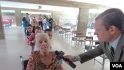 Miles de venezolanos salieron a las urnas a emitir su voto. [Foto Alvaro Algarra, VOA].