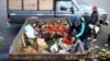 Inflación vuelve cada día más pobres a los argentinos en medio de ajuste