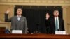 Los diplomáticos de carrera, William Taylor y George Kent son juramentados para testificar en el caso para el juicio político al presidente Donald Trump.