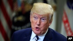 El presidente Donald Trump reitera que está exonerado en la interferencia rusa en las elecciones de 2016 en EE.UU.