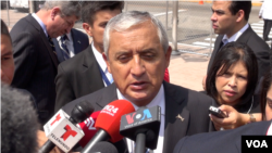 El presidente de Guatemala, Otto Perez Molina, podría perder su inmunidad diplomática, y ser investigado por posibles delitos de corrupción, aunque el mandatario asegura de que no renunciará a la presidencia.