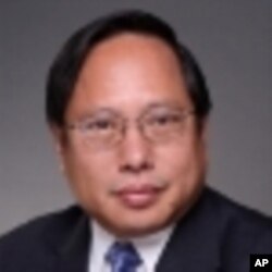何俊仁
