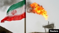 El sector petrolero de Irán será blanco de estrictas sanciones por parte de EE.UU.