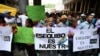 Un grupo de personas manifiesta apoyo al referendo consultivo sobre el Esequibo el 20 de octubre de 2023.