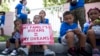 El Salvador lamenta decisión de deportación