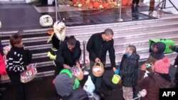 Ağ Evdə uşaqlar üçün Halloween mərasimi