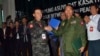 မြစ်ကြီးနားမြို့ ငြိမ်းချမ်းရေးဆွေးနွေးပွဲ အစိုးရကိုယ်စားလှယ်နဲ့ တိုင်းရင်းသားလက်နက်ကိုင်အဖွဲ့ တွေ့ဆုံ။ (အောက်တိုဘာ ၁၀၊ ၂၀၁၃)