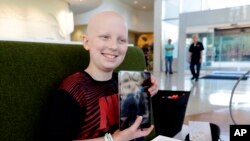 Entre los adolescentes (15-19 años), la frecuencia está estimada en 185 casos entre un millón cada año, indica el estudio, publicado en la revista británica The Lancet Oncology.