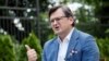 Дмитро Кулеба, український міністр закордонних справ, наполягає, що Північний потік-2 «загрожує безпеці України і порушує принципи диверсифікації Енергетичного Союзу ЄС».