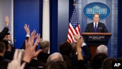 El vocero presidencial, Sean Spicer, durante la conferencia de prensa diaria en la Casa Blanca. Marzo 30, 2017.