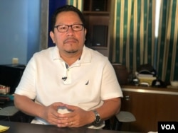 Miguel Mora, periodista de 100% Noticias en Managua, Nicaragua, ha sido liberado de la cárcel y pasado a prisión domicilairia el 27 de febrero de 2019.